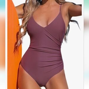 CUPSHE SWIMSUIT